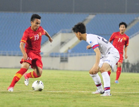 'Ronaldo Viet Nam' giup U23 thang tran  tren dat Myanmar hinh anh