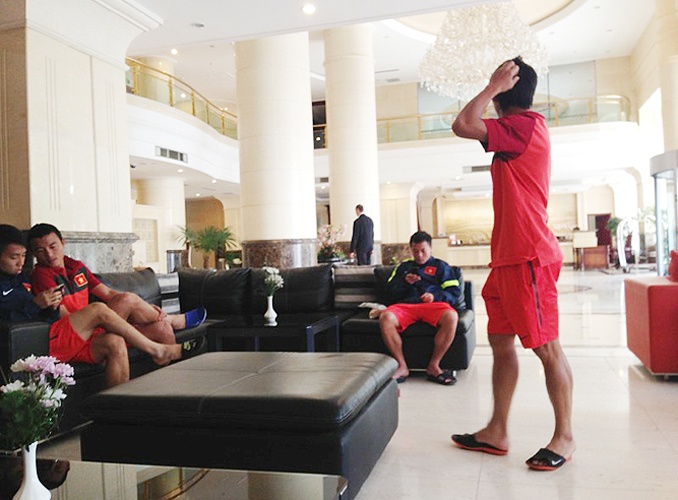 Cac tuyen thu them mon Viet tren dat Uzbekistan hinh anh