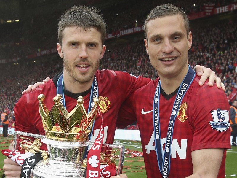 Hai cong than Vidic - Carrick mang tin vui cho MU hinh anh