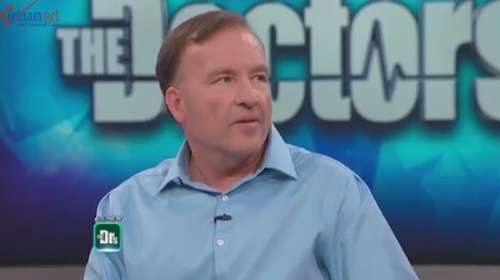 Ban mot tinh hoan de tau xe hoi hinh anh