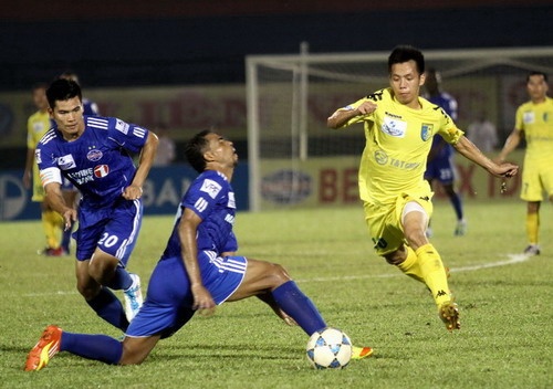 Quan bau Hien gan Giao thua moi duoc ve nha hinh anh