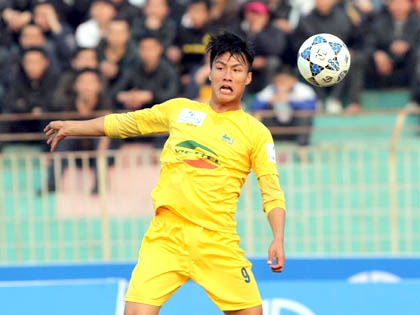 Mac Hong Quan bat mi ly do thuc su phai chia tay Thanh Hoa hinh anh