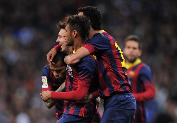 Ban thang dang cap nang ty so len 3-0 cua Neymar. hinh anh