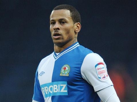 Cuu sao Ngoai hang Anh bi bat vi ban do hinh anh