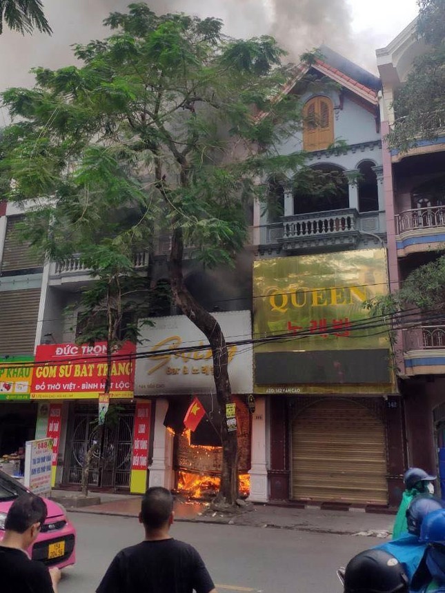 Tan Cuc truong anh 1