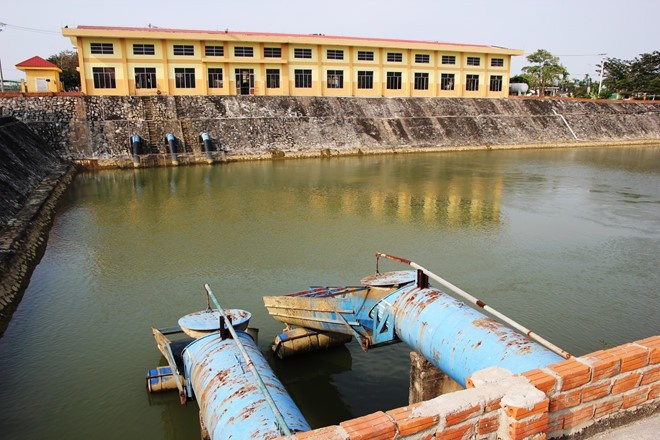 Song nhiem man, de doa nguon nuoc sinh hoat o Da Nang, Quang Nam hinh anh