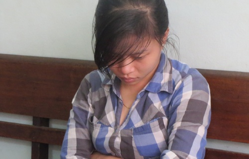 'Man kich' thoi mien cua nu ke toan bi lat tay hinh anh