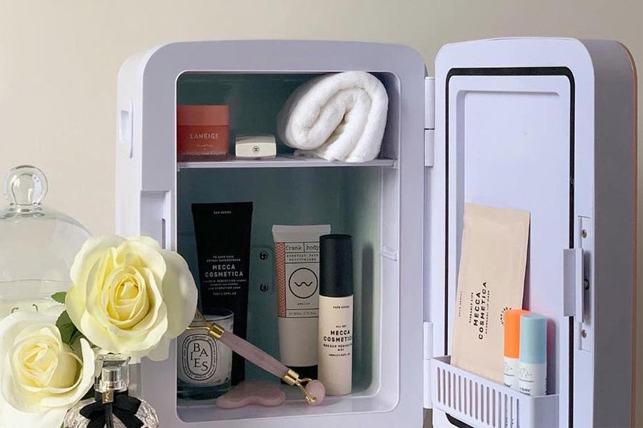 Ban se la tin do skincare lac hau neu khong biet ve tu lanh my pham hinh anh