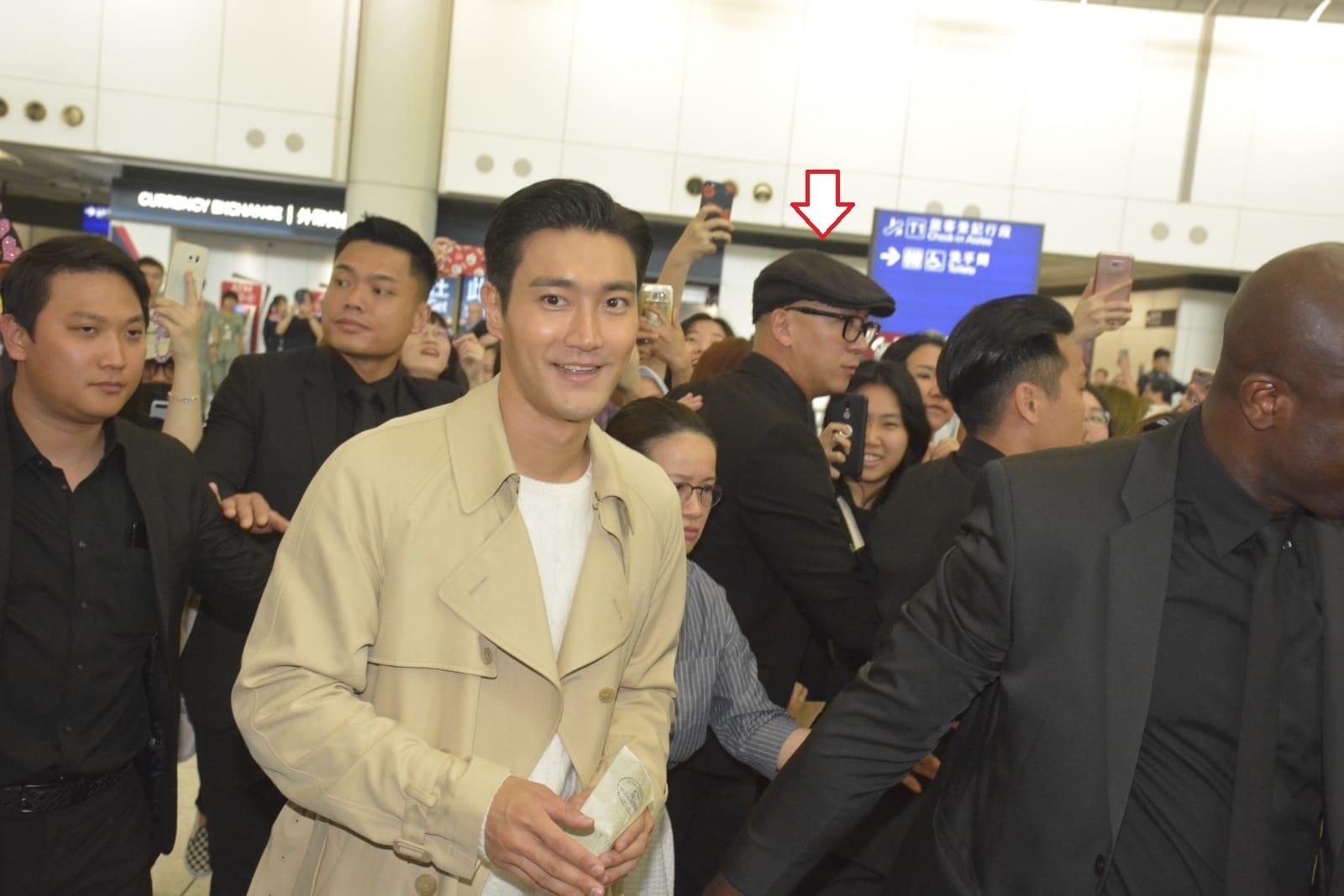 sao tvb lam ve si anh 1