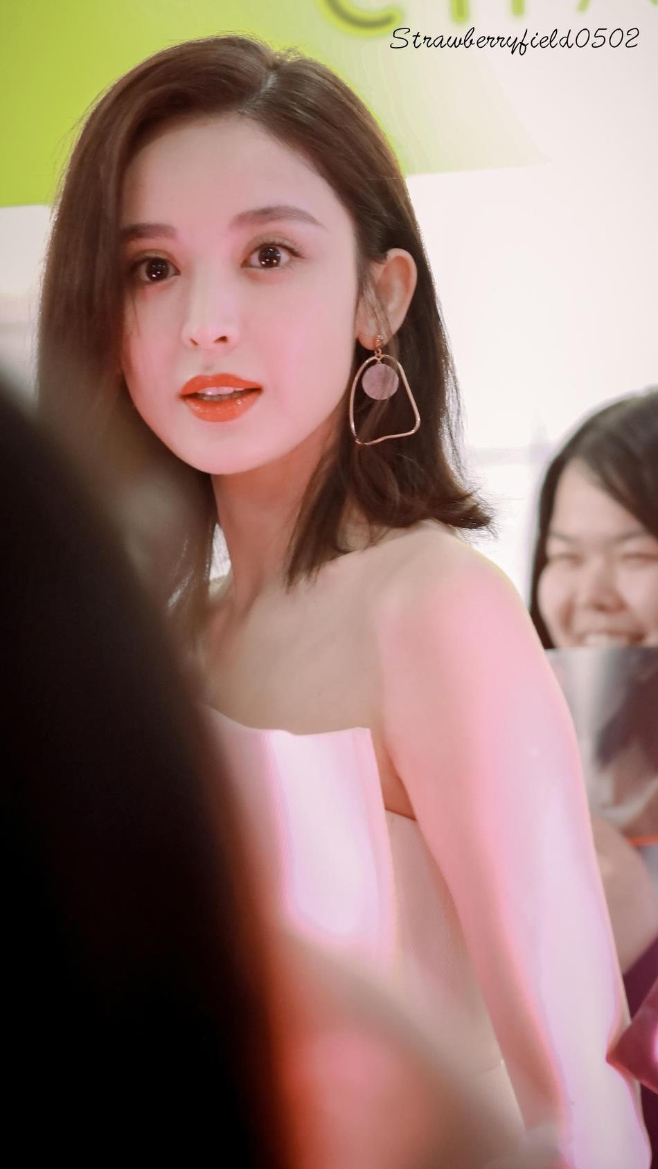 cổ lực na trát thảm đỏ cannes ảnh 8 co luc na trat tham do cannes anh 8