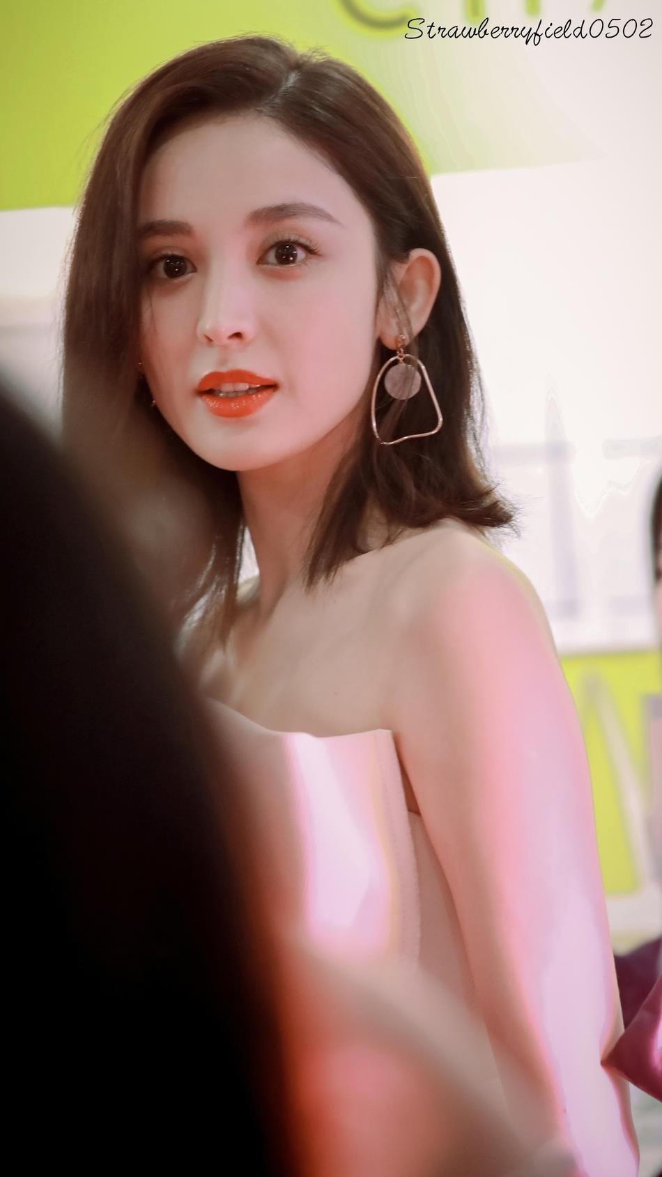 cổ lực na trát thảm đỏ cannes ảnh 9 co luc na trat tham do cannes anh 9