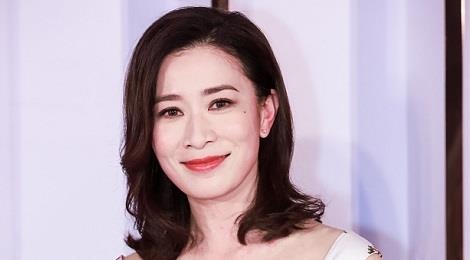 Xa Thi Man khoe nhan sac tre trung o tuoi 44 hinh anh