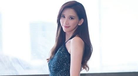 'Bieu tuong nhan sac Dai Loan' Lam Chi Linh tre dep o tuoi 45 hinh anh