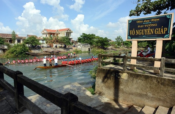 Se co duong lon toi thang nha luu niem Dai tuong hinh anh