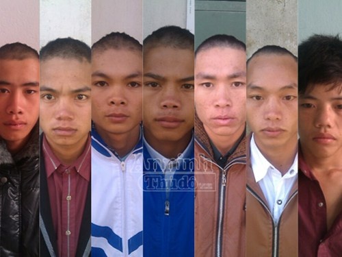 Giet nguoi do bi noi deu trong mam ruou hinh anh