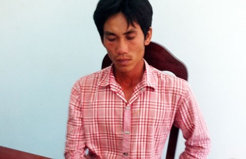 Bat nghi can sat hai nu nhan vien tiem vang hinh anh