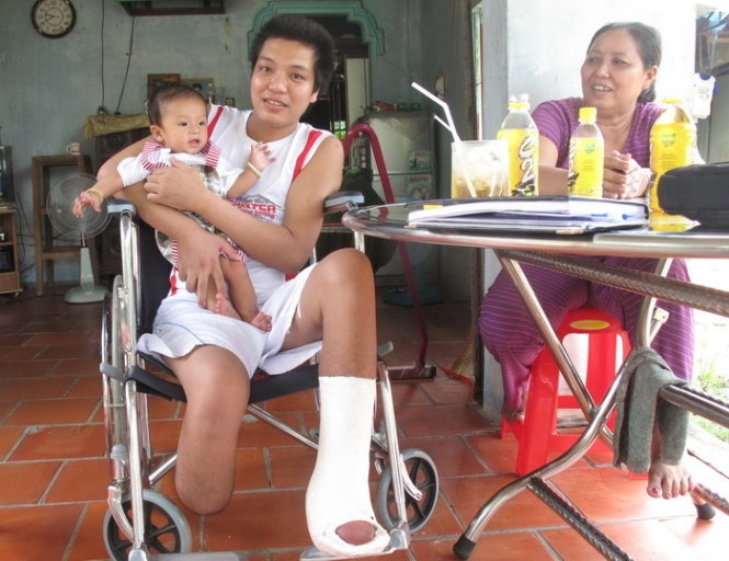 Cong nhan bi vui 5 ngay trong kho lanh binh phuc ky dieu hinh anh