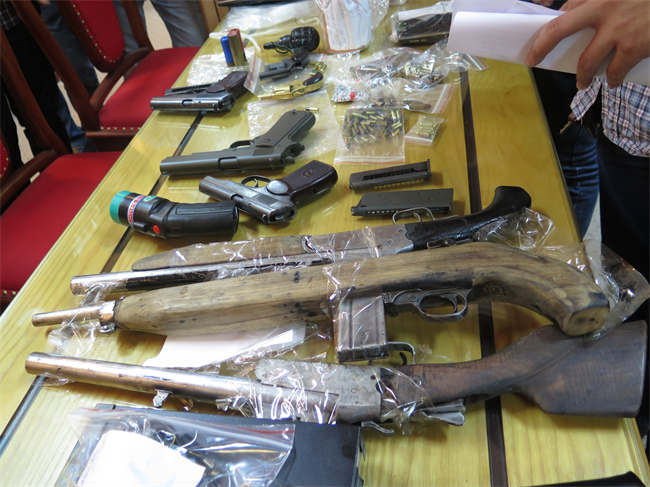 Kho 'hang nong' cua dai ca bang nhom toi pham lien tinh hinh anh