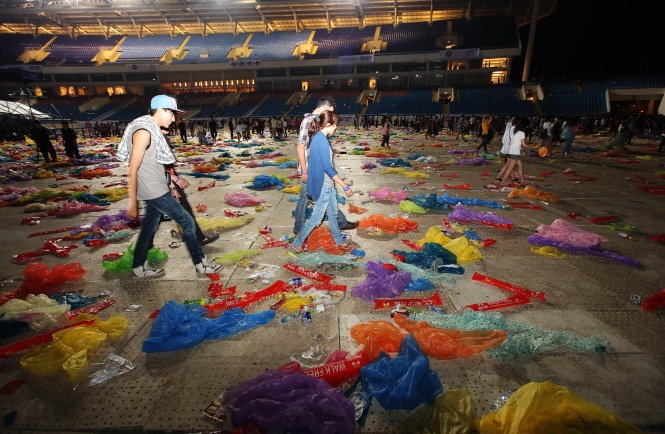 Van hoa ung xu o muc bao dong, Ha Noi xay bo quy tac hinh anh