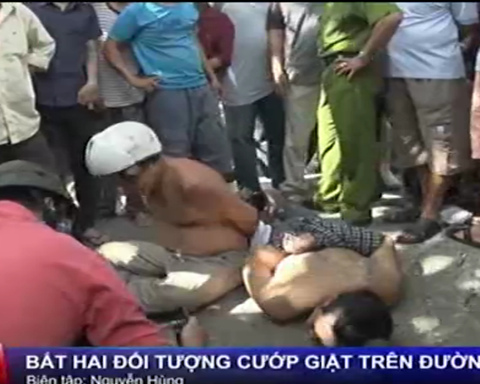 Bat nong 2 ten cuop tai TP.HCM hinh anh