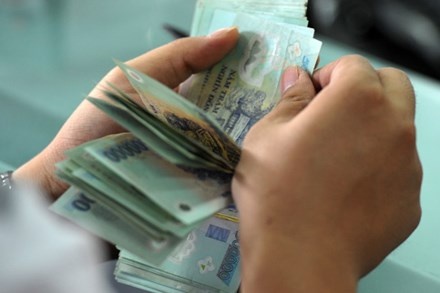 Bi hai vu vo kien chong doi tra tien 'cong lam vo' hinh anh