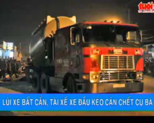 Lui xe bat can, tai xe xe dau keo can chet cu ba 80 tuoi hinh anh