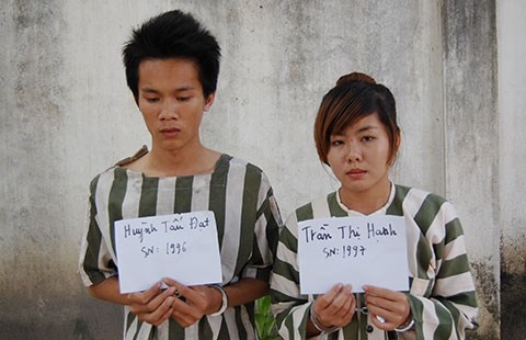 Doi tinh nhan ‘dung kich’ de cuop xe may hinh anh