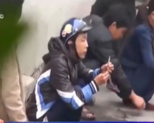 VTV: Mua ban, tiem chich ma tuy cong khai giua ban ngay hinh anh