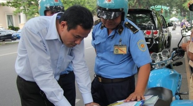 Vi sao taxi Uber moi xuat hien o Viet Nam da bi 'so gay'? hinh anh