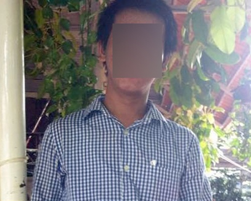 Bi truy na con tung anh len... Facebook khoe hinh anh