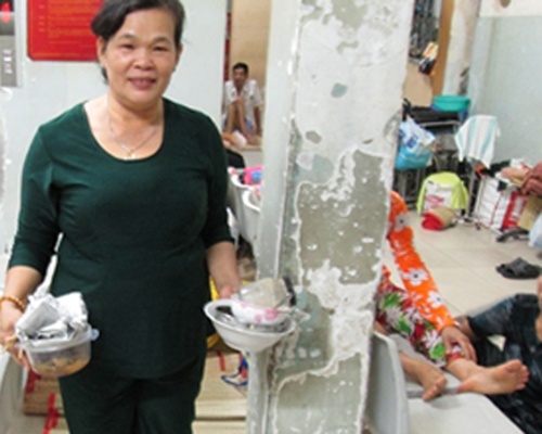 Osin benh vien: Chuyen bay gio moi ke hinh anh