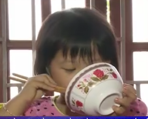 Canh bao nguy co bat coc tre em hinh anh