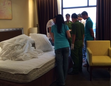 Truy bat hai ten cuop bit mat hinh anh