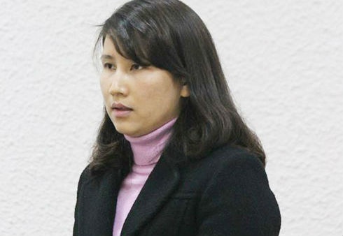 Trai long cua hai nguoi dan ba dep co chong pham toi hinh anh