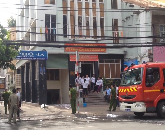 Chay tai tru so UBND phuong tai TP.HCM hinh anh