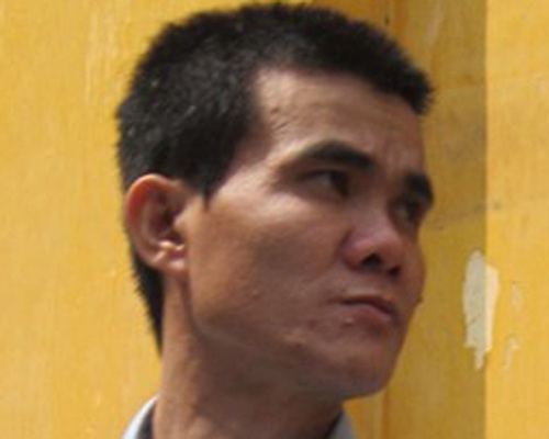 Canh sat tu choi bat ngoai tinh, nguoi dan ong gay tham an hinh anh