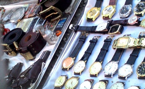 Cho mua ban do 'chom' o Sai Gon hinh anh