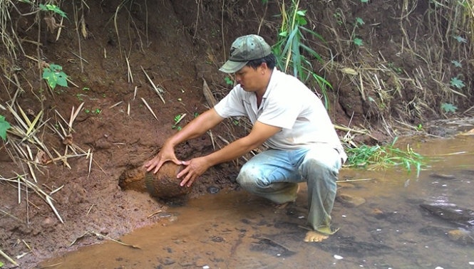 Phat hien bom hon 2 thang, chinh quyen van chua di doi hinh anh