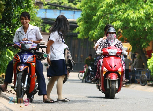 Nu sinh lop 10 mat tich hon 2 thang hinh anh