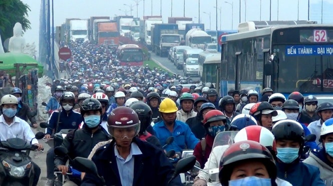 Un u cua ngo TP.HCM vi du an 'rua bo' hinh anh