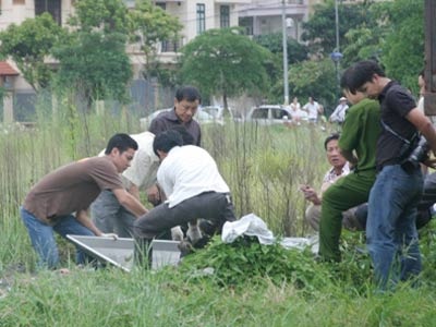 Giat minh truoc loi khai sat thu tuoi 14 hinh anh