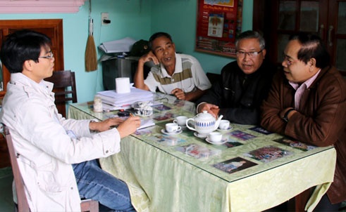 Bang cuop co 7 sung, giet 17 nguoi: Ke dau trom duoi cuop hinh anh