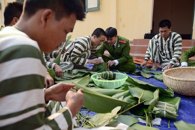 Ngay Tet cua tu tu hinh anh