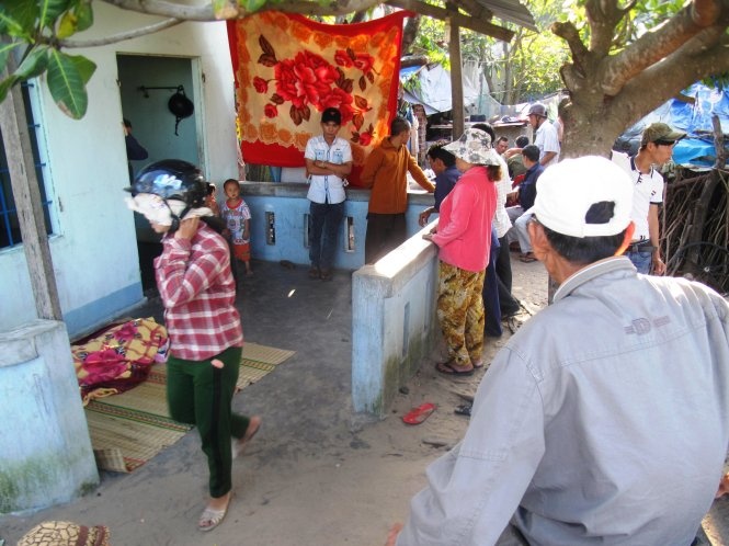 3 hoc sinh chet duoi trong ho nuoc nghia trang chieu 29 Tet hinh anh