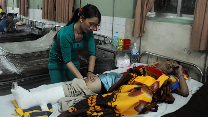 Tet danh nhau 'thuong binh' gap may chien dich thoi chien hinh anh