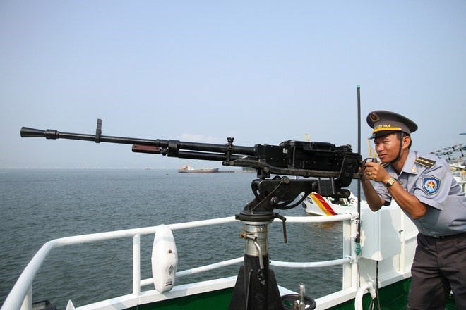 Luc luong kiem ngu duoc trang bi vu khi quan dung hinh anh