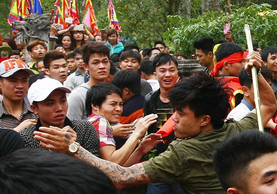 'Da la cuop thi khong the co van hoa' hinh anh