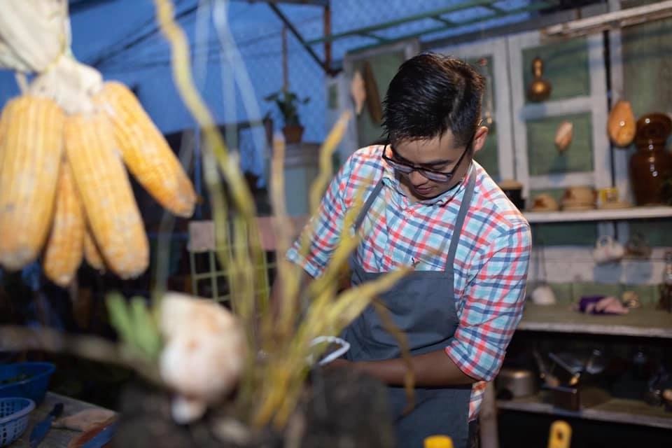 Chang bep pho bo pho len Da Lat dung nha hinh anh