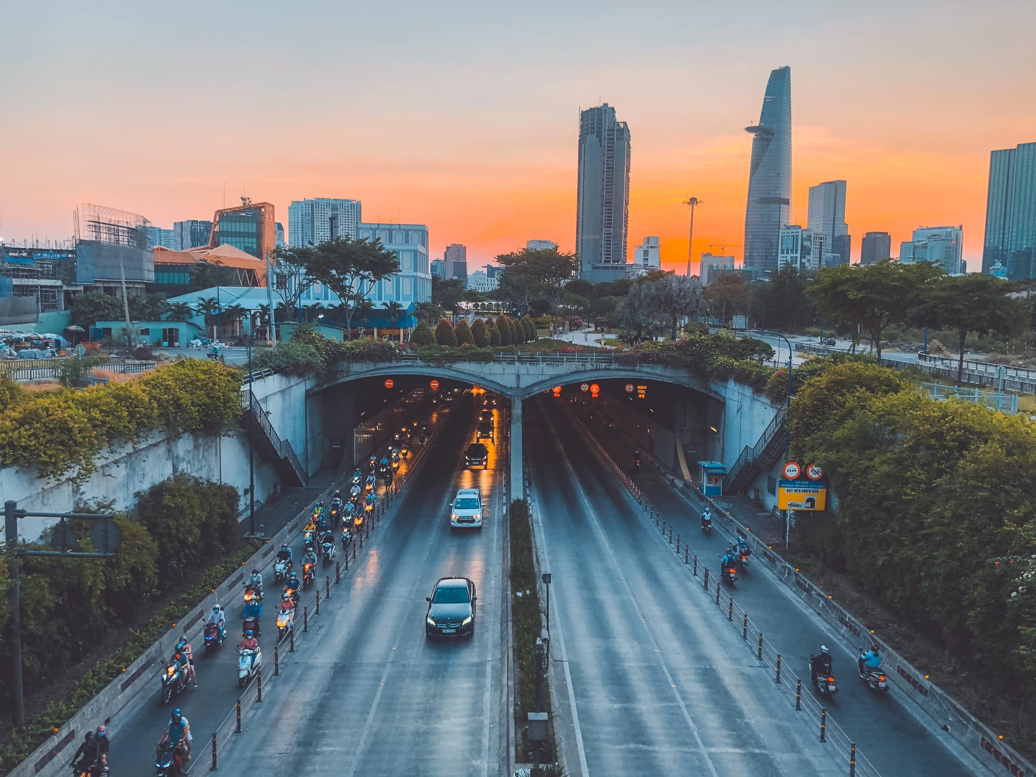 Du lich TP.HCM anh 1