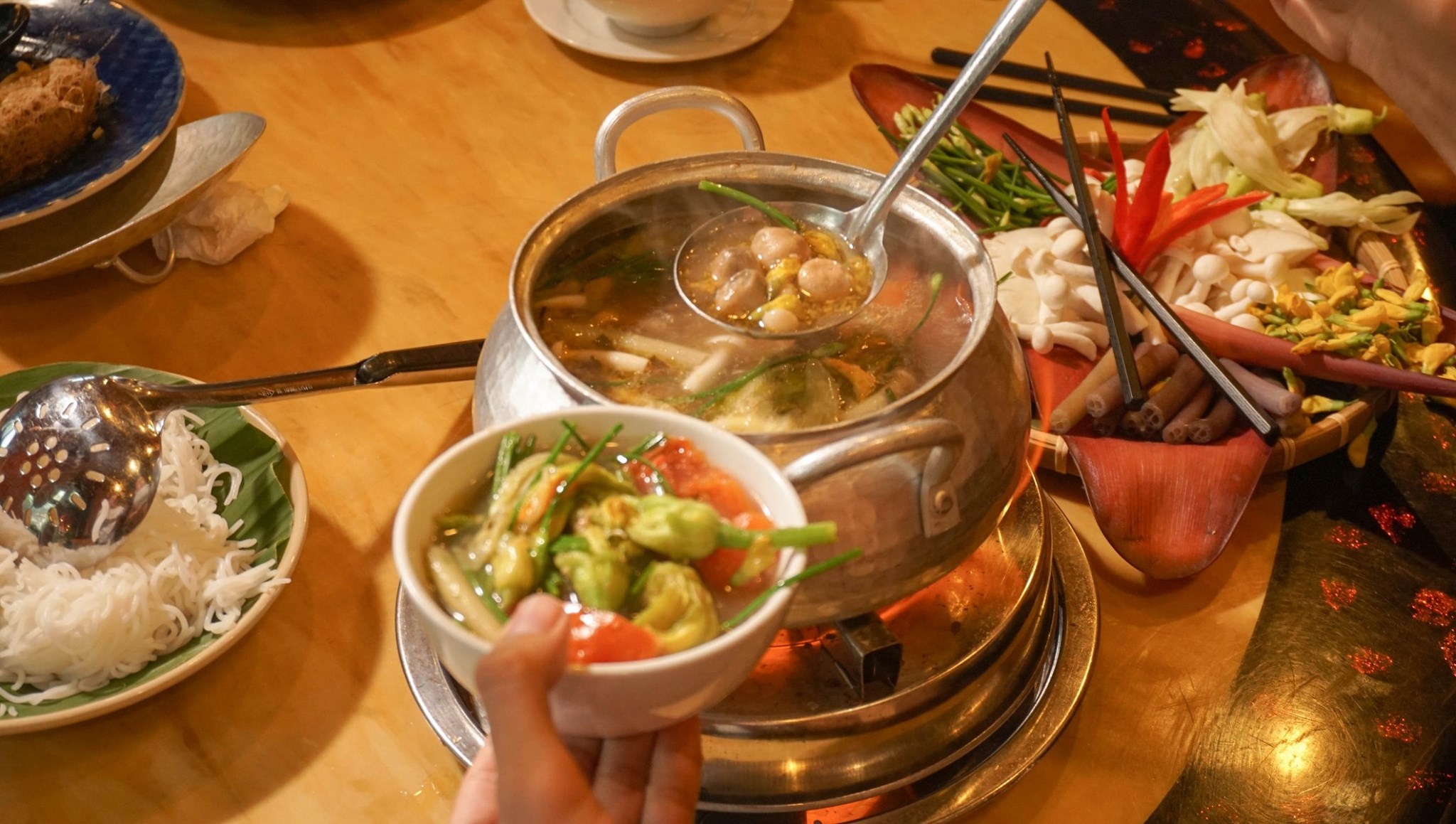 Quan chay o TP.HCM anh 6